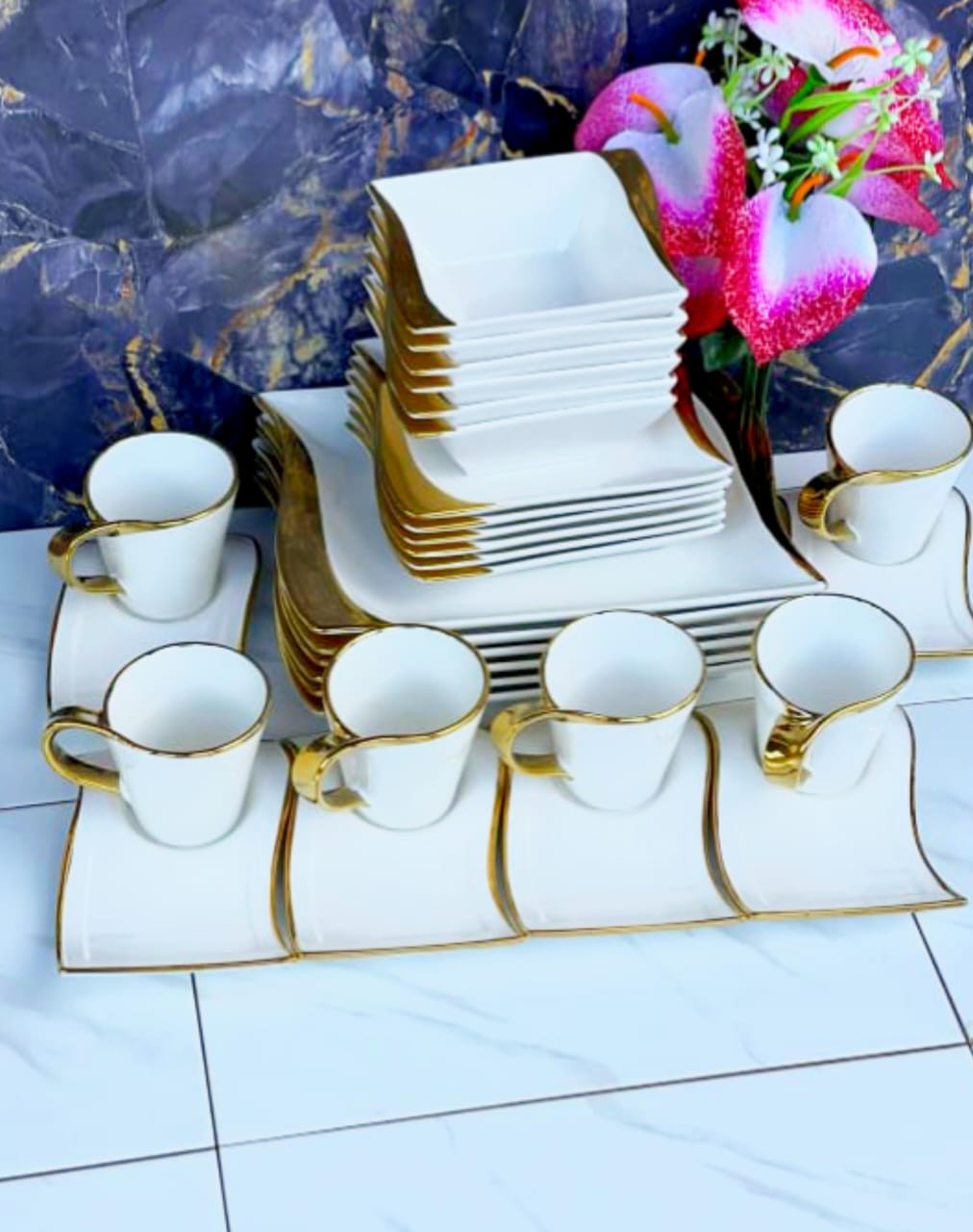 24PC WAVY GOLD DINNER SET